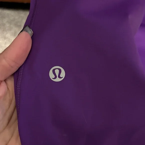 Lululemon Fast and Free HR Tight 25” with Pockets - Picture 6 of 6